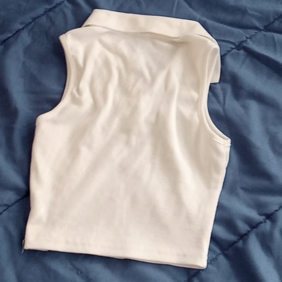 Cow Print (1) & White Collared (1) Crop Tops - Picture 6 of 10